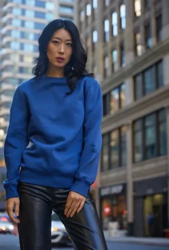 Threadfast 320C - Unisex Ultimate Crewneck Sweatshirt